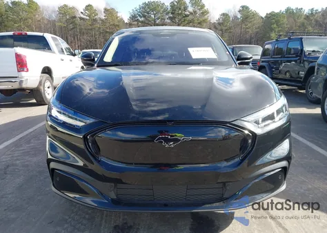 2025 Ford Mustang Mach-E Premium z USA, uszkodzony, nr VIN 3FMTK3R42SMA13701